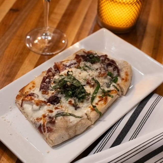 Vora Pizzetta.